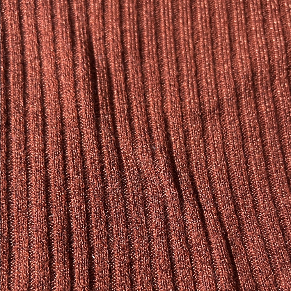 Colorblock Ribbed Knit Top - Picture 2 of 5